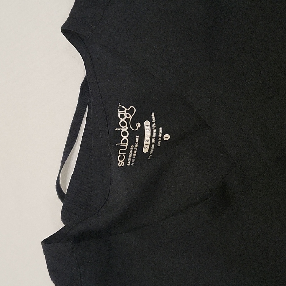 Scrubology brand set of black scrubs, large